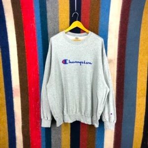 Gray champion sweater with big logo